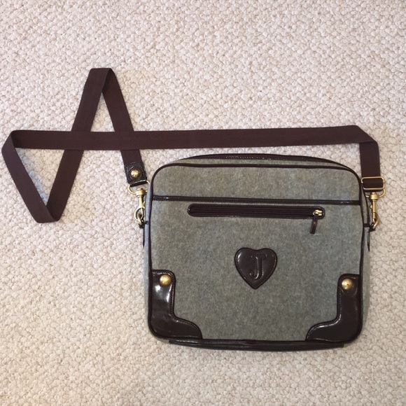 Juicy Couture Handbags - Juicy Couture Women’s Laptop Case